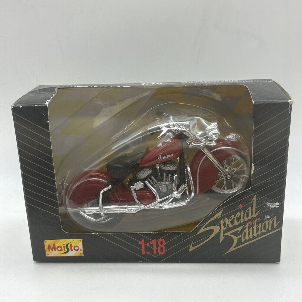 Maisto 1:18 Special Edition Red 1942 Indian  Motorcycle #39313 Original Box
